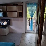 Hostel Szalupa Airport Zakroczym