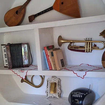 Szalupa Airport Vandrerhjem *