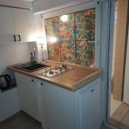 Vandrerhjem Szalupa Airport Zakroczym