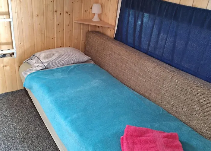 Hostel Szalupa Airport Zakroczym