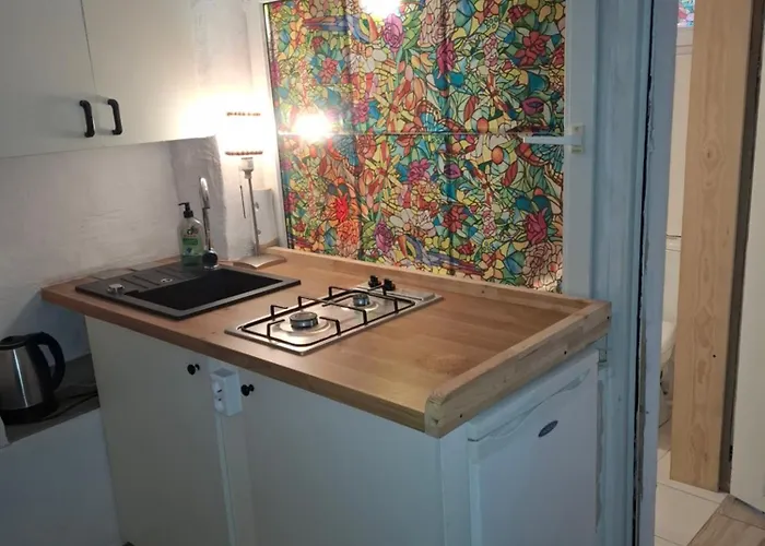 Hostel Szalupa Airport Zakroczym